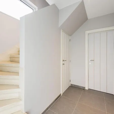 Villa By The Sea In Belgium With Sunny Terrace Coxyde