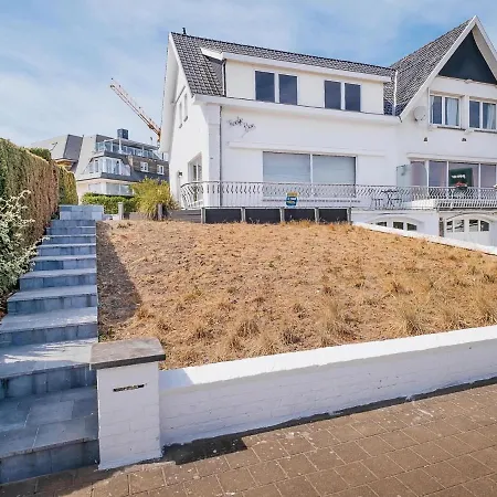 By The Sea In Belgium With Sunny Terrace Villa Coxyde